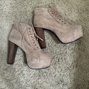 Women's Tan Platform Ankle Boots